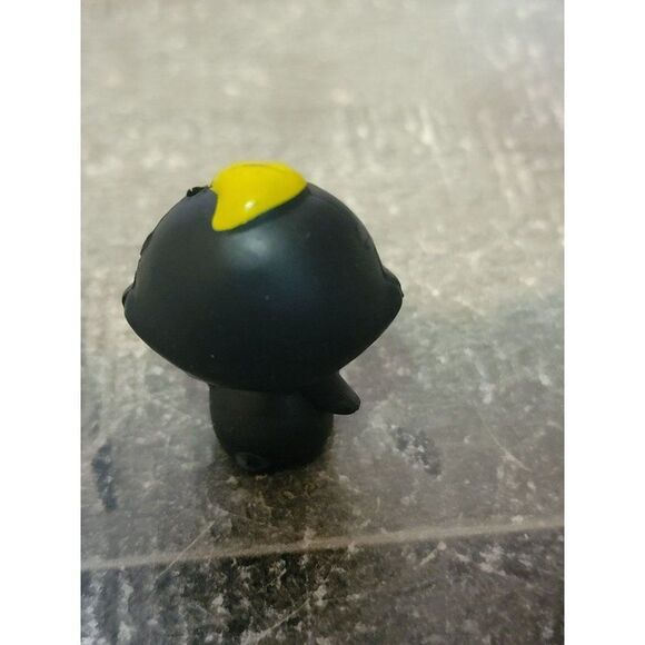 Baby penguin Arctic animal bird toy figure Zoo - Picture 3 of 4